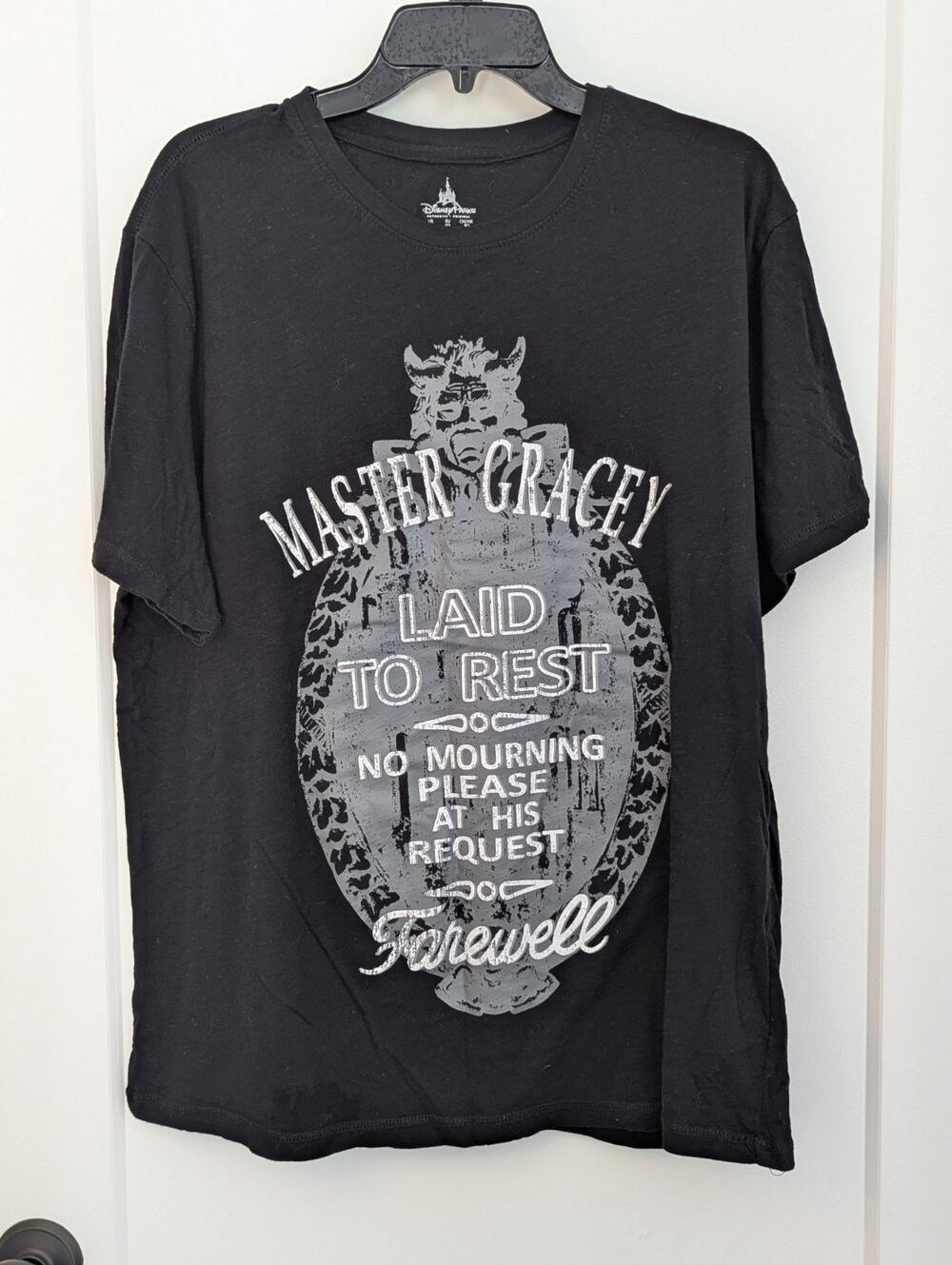 RARE Disney Parks Haunted Mansion Master Gracey Epitaph Tombstone T-Shirt Large